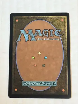 Roaming Throne (Borderless) The Lost Caverns of Ixalan Regular Near Mint - Image 2