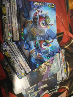 25 Cardfight Vanguard Cards Mystery Pack - Image 1