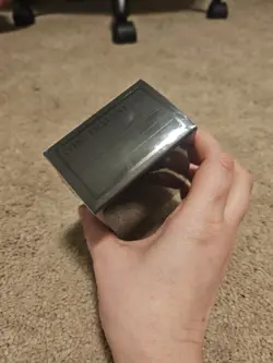 Gen Con 2025 Dragon Shield Event Exclusive Black/Gold Standard Card Sleeves - Image 5