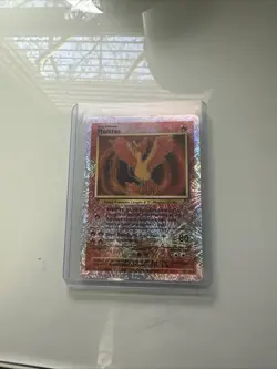2002 Moltres Reverse Holo Foil Pokemon Legendary Collection #30 ✨ - Image 4