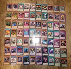 Yugioh Karten Sammlung 70 Stuck Mit Alten Karten - Image 1