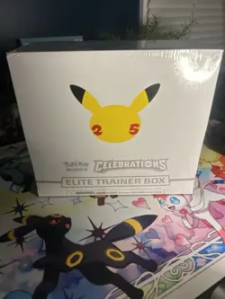Pokemon TCG: 25th Anniversary Celebrations Elite Trainer Box (2021) 820650809439 - Image 1