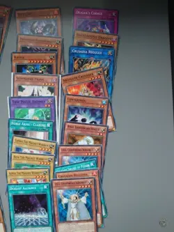 Yugioh 60 Card lot bundle 30+ rare/Foil. Mix exact as pictured YUG68 NM - Image 2