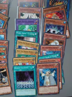 Yugioh 60 Card lot bundle 30+ rare/Foil. Mix exact as pictured YUG68 NM - Image 4