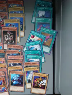 Yugioh 60 Card lot bundle 30+ rare/Foil. Mix exact as pictured YUG65 NM - Image 2
