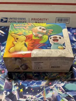 Pokemon Spring 2022 Collector Chest SEALED. Cardboard, Not Lunch Box - Image 3