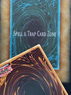 Yugioh Crush Card Virus PGL2-EN070 Gold Rare 1st Ed GERMAN LP - Image 3