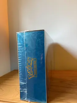 Pokemon TCG: Mega Charizard X ex Ultra Premium Collection (UPC) - Image 2
