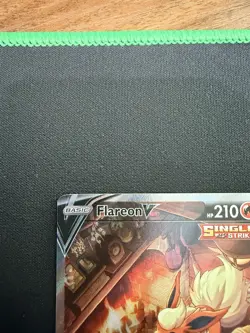 Flareon V SWSH179 SWSH: Sword & Shield Promo Cards Holo - Image 2