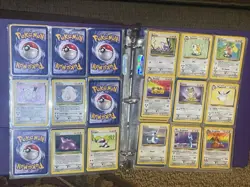 Pokemon- TCG Trading Cards Binder - Image 5