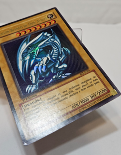 SPANISH Blue-Eyes White Dragon BIK-S001 Ultra Rare 1st Edition Yugioh 7926 - Image 5