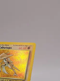 Pokemon TCG Kabutops Holo Rare Card 9/62 Fossil Unlimited 1999 - MP Condition! - Image 3