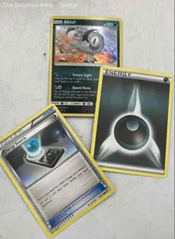 Lot Of Pokemon Cards With Pokemon Battling Coin Game (3 Coins) Hasbro - Image 4