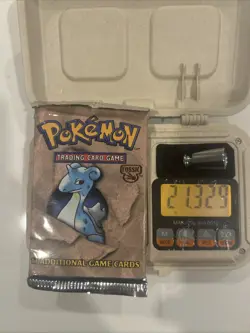 1999 Pokemon Fossil Booster Pack HEAVY 21.329 - Image 1