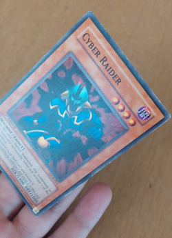 1st Edition Cyber Raider DCR-011 YuGiOh card (LP) - Image 5
