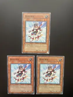 Yugioh Hero Kid SOI-EN005 Common Unlimited Edition Damaged X3 - Image 1