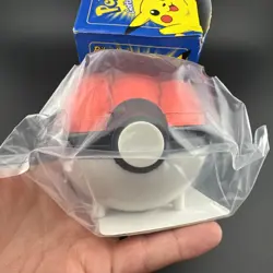 Pokemon Pikachu 23k Gold Plated Trading Card & Pokeball Burger King Sealed - Image 3