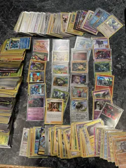 Lot Of (400) Pokemon TCG Cards - Image 1