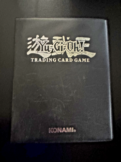 YUGIOH Vintage lot - Blue-eyes White Dragon, Tri-Horned Dragon, Dark Magician... - Image 1