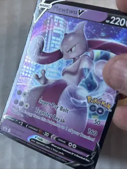 Mewtwo V SWSH223 SWSH: Sword & Shield Promo Cards Holo - Image 2