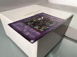 Yugioh Dark Paladin DMG-001 Secret Rare Limited Edition LP - Image 4