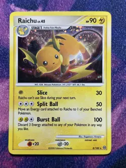 Raichu 8/100 Holo Rare Pokemon Card Diamond & Pearl Stormfront 2008 MP - Image 1