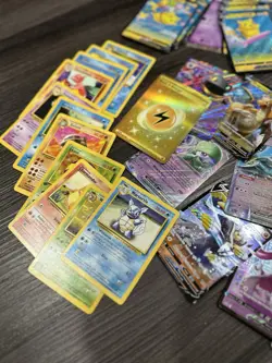 Random Pokemon Card Lot - Image 2