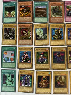 Yu-Gi-Oh Vintage Collection Binder Book Trading Card Game Yugioh 1996 W 72 Cards - Image 2