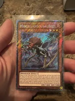 Yu-Gi-Oh! Miscellaneousaurus (Platinum Secret Rare) - Quarter Century Stampede - Image 1
