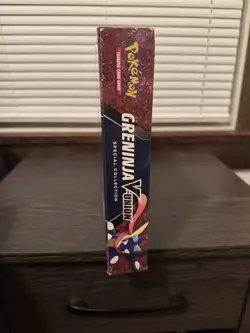 Pokemon Greninja V-Union Special Collection Box Sword And Shield - Image 2