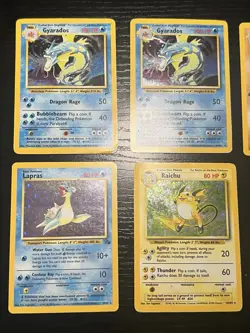 POKEMON 8 VINTAGE HOLOS CARDS LOT ( JUNGLE , FOSSIL , BASE SET , BASE SET 2 ) - Image 2