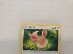 2019 Sun & Moon, Other - McDonald's Collection 2019 Eevee #12 Holo Light Play - Image 2