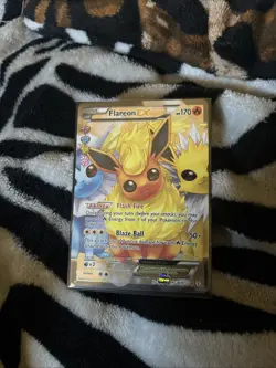Pokemon TCG Flareon EX Ultra Rare Card RC28/RC32 Generations Radiant Collection - Image 1