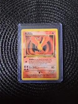 1999 Pokemon TCG Moltres Fossil Card 27/62 Unlimited Rare First Edition Non Holo - Image 1