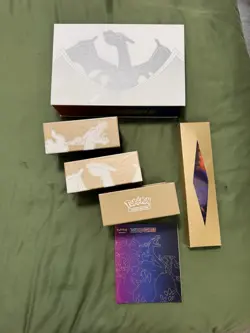 Charizard Ultra Premium Collection - BOX & PLAY-MAT ONLY- No Cards - Pokemon TCG - Image 1