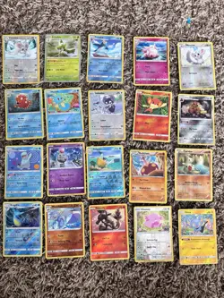 Pokemon TCG Holographic 20 pack cards - Image 1