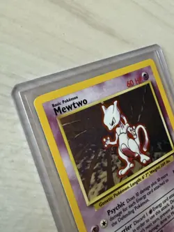 Mewtwo 10/102 Base Set Holo Rare Pokemon TCG Vintage WoTC 1999 - LP+ Condition - Image 3