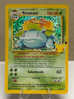 Venusaur 15/102 Celebrations: Classic Collection Holo Illustration Rare Pokemon - Image 1