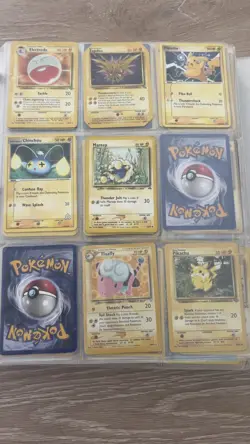 Pokemon 700+ Card Lot- Vintage-Modern Pokemon TCG Trading Cards Collection - Image 5