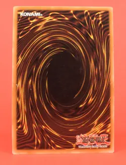 YuGiOh Yu-Gi-Oh! English Card SDK-A001 Blue-Eyes White Dragon Ultra Rare - Image 2