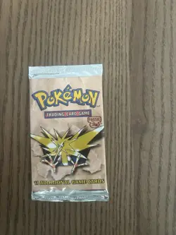 Pokemon Vintage Heavy Pack Lot: Base Set 2- Jungle & Fossil! Guaranteed holo - Image 3