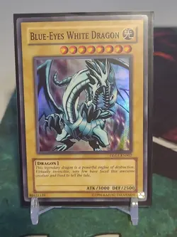 Blue-Eyes White Dragon DLG1-EN002 Dark Legends Unlimited LP - Image 1