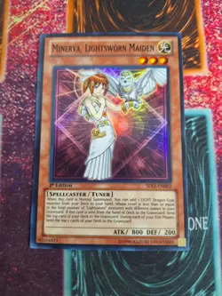 Yu-Gi-Oh! Minerva, Lightsworn Maiden SDLI-EN002 Super Rare 1st Edition NM - Image 1