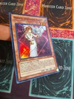 Yu-Gi-Oh! Minerva, Lightsworn Maiden SDLI-EN002 Super Rare 1st Edition NM - Image 2