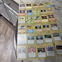 Lot Of 35 Shadowless Pokemon Cards Base Set WOTC NM 1999 - Image 2
