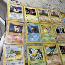 Lot Of 35 Shadowless Pokemon Cards Base Set WOTC NM 1999 - Image 3