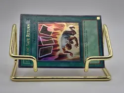 Yugioh Card of Safe Return LON-029 Ultra Rare 1st Ed Very Light Play - Image 3