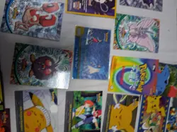 Vintage near mint or better (1999) Topps Pokemon TV Animation Series LOT of 81 - Image 4