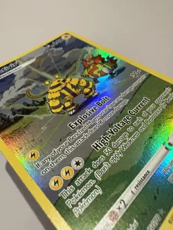 Pokemon TCG Electivire GG08/GG70 Crown Zenith Galarian Gallery Holo Rare NM - Image 3