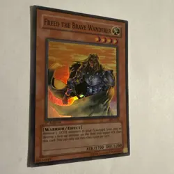 Yu-Gi-Oh! - Invasion of Chaos Freed the Brave Wanderer 2004 IOC-014 1st edition - Image 3